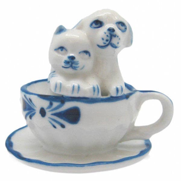 Porcelain Porcelain Delft Dog in Cup